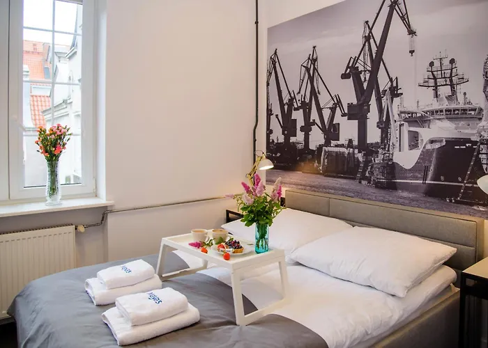 Apartamento Maya's Flats & 63 - 3 On C *