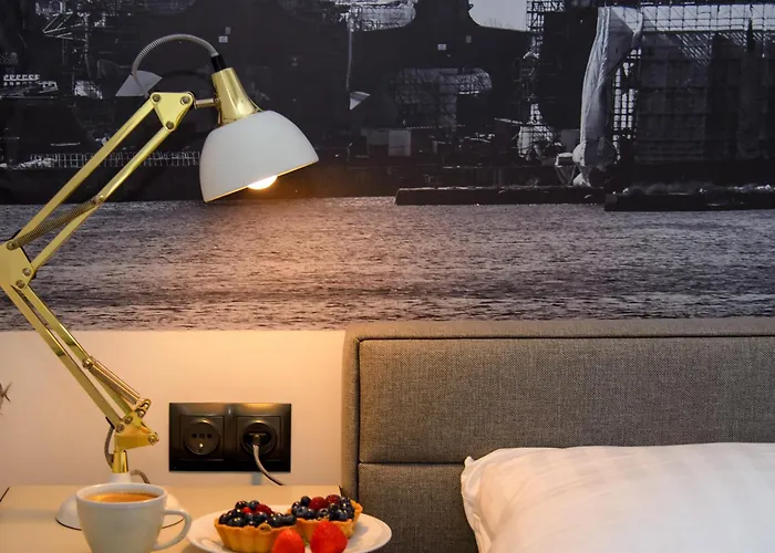 Maya's Flats & 63 - 3 On C * גדנסק